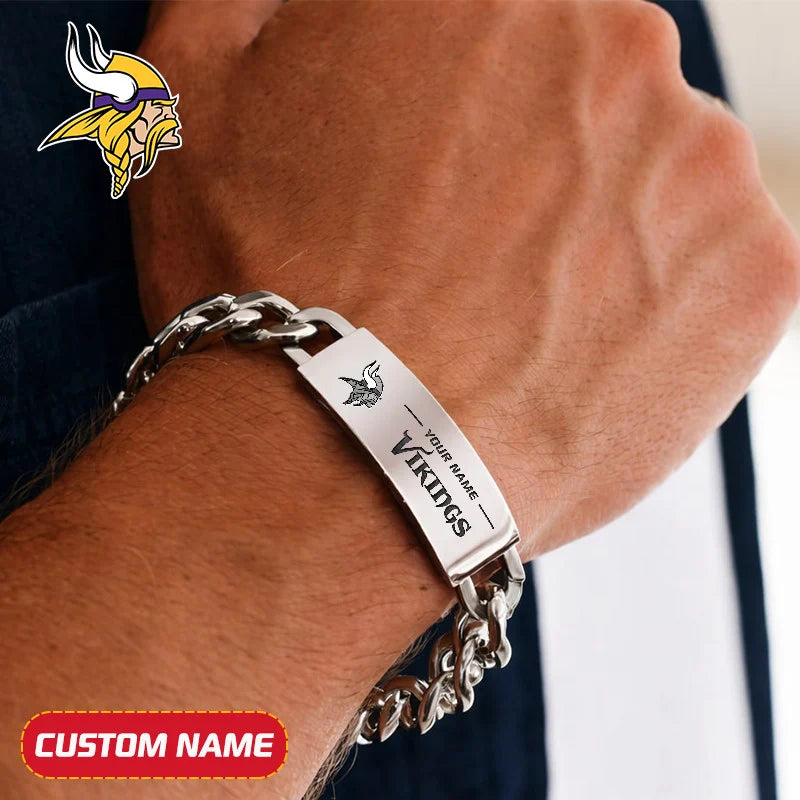 NFL Engraved Men Bracelet Silver & Gold Chain Custom Name For Fan